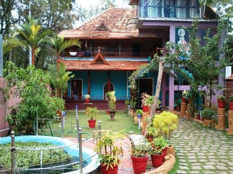 Southcanal Holidays Alappuzha Eksteriør bilde